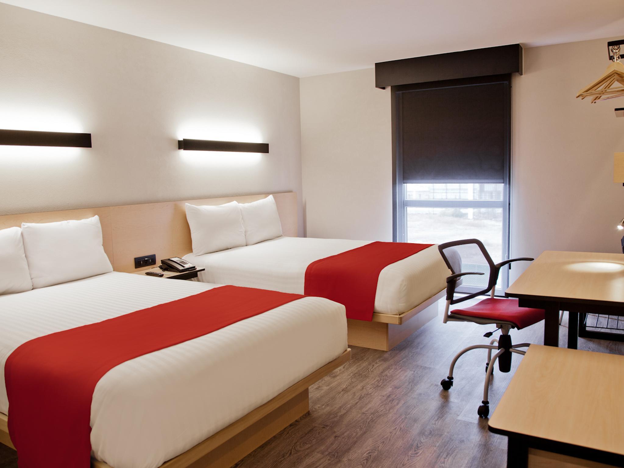 City Express By Marriott León Exteriér fotografie