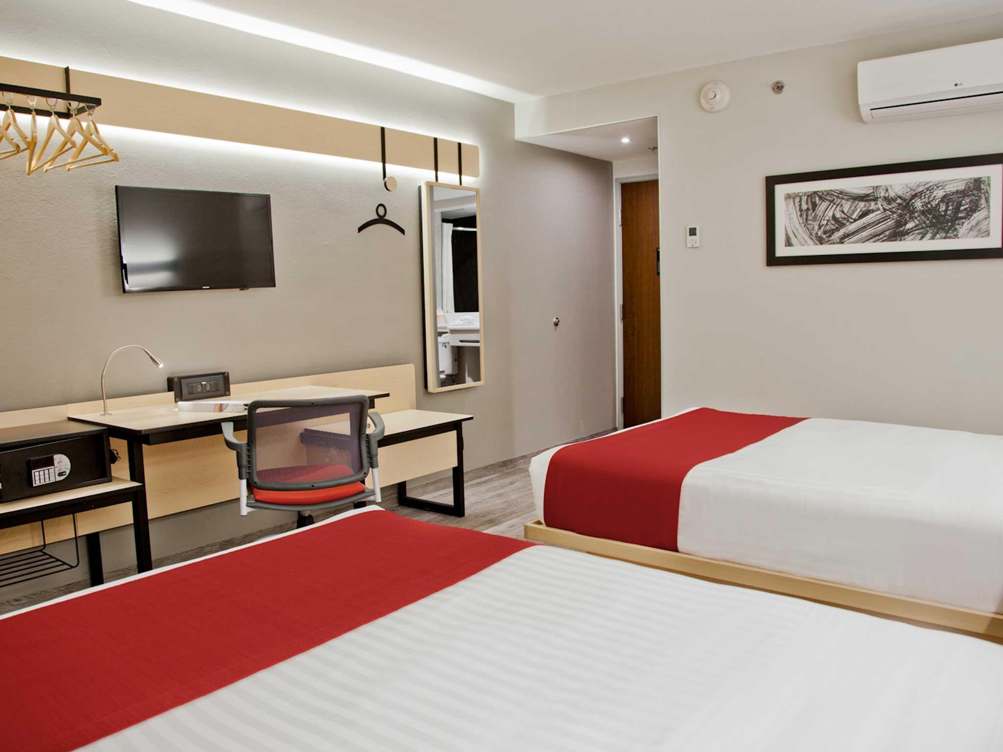 City Express By Marriott León Exteriér fotografie