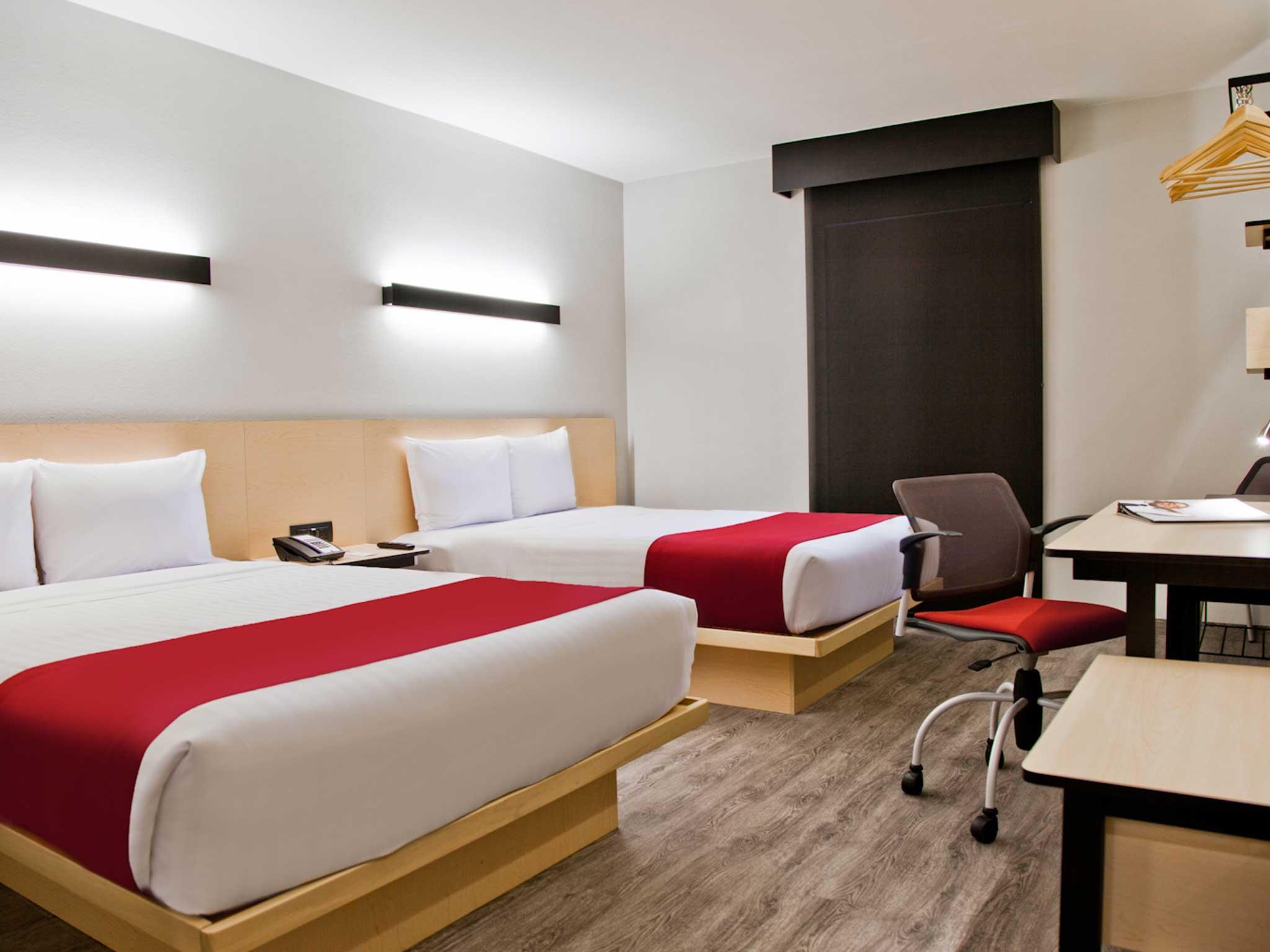 City Express By Marriott León Exteriér fotografie